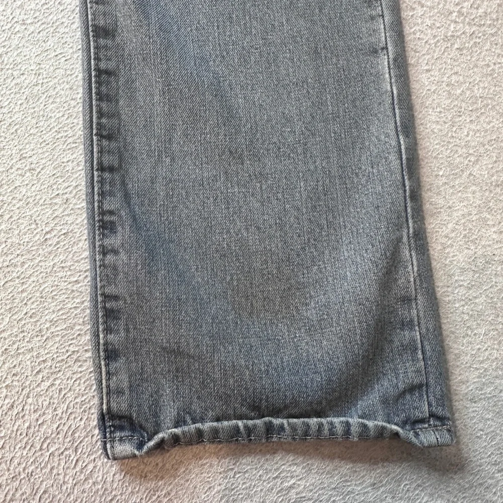 IZOD Jeans Mens 37x27 Blue‎ Slim Straight Fit Distressed Ripped Denim Pants